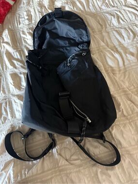 lululemon athletica Black Nylon Drawstring Backpack
